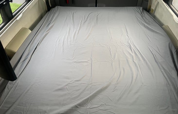 fitted sheet over 2" foam top: Optional free of charge