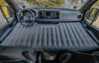Roadtrek Zion lithium batteries & option Starlink