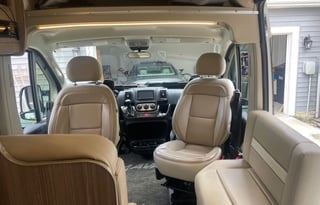 Easy drive/park GREAT for adventure or Tailgate!