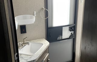 2021 Pet Friendly Bunkhouse