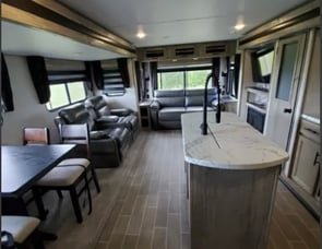 Forest River RV Cherokee Alpha Wolf 26RL-L