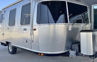 Roxy-a airstream that’s sassy with some attitude!