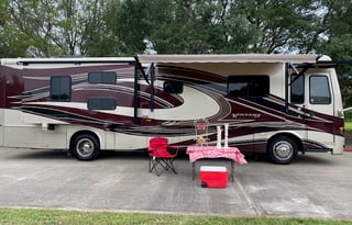 2012 Newmar Ventana LE 3843