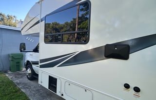 Good Chi RV - Your Ultimate Adventure on Wheels!