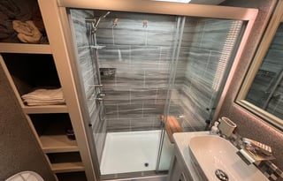 2022 Jayco Sleeps 8 Ready for your Next Adventure!