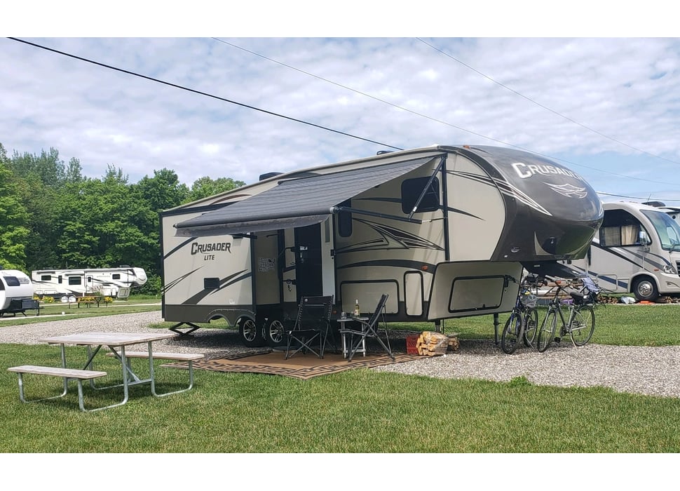 Fifth Wheel rentals in Argonne