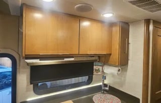 2020 Tiffin Wayfarer - The Luxe Rover