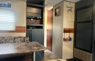 Cozy Home Pet Friendly RV