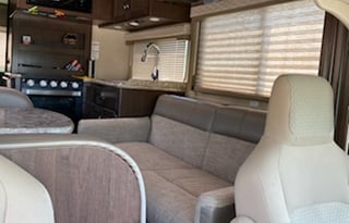 2019 Thor Motor Coach Freedom Elite Traveler A27