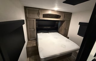 2024 Venture RV Stratus SR281VBH