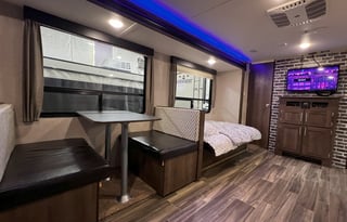 2020 Forest River Shasta 26DB-Brand New!