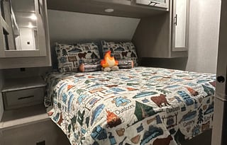 2022 Dutchmen RV Coleman Lantern LT Series 2755BH