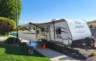 Travel Trailer Delight! Jayco Rocky Mountain
