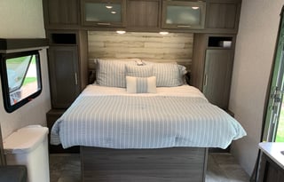 Cozy Getaway - 2021 Dutchmen RV Kodiak Cub 185MB