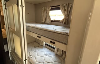 Leo's Legend- 2022 Holiday Rambler Navigator