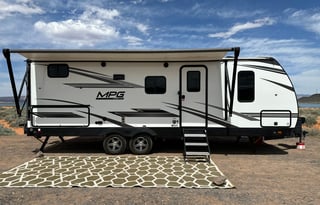 2022 MPG Ultra Lite 2500BH