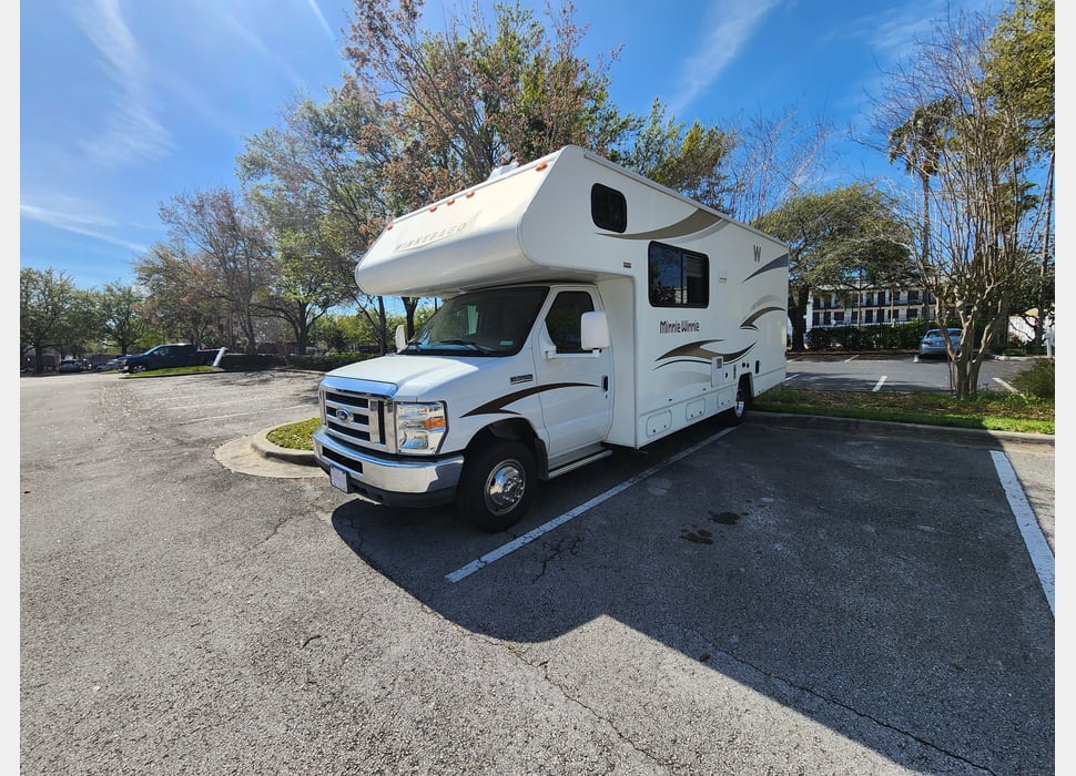 Class C Motor Home rentals in Anchorage