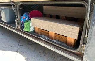 Caddy King RV, Sleeper Sectional, 4-Door Fridge TV