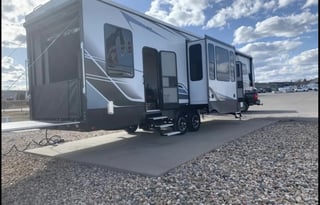 2021 Keystone Toy Hauler