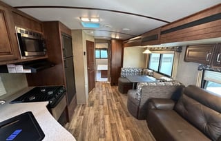 2017 Keystone RV Outback 324CG