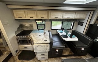 Perfect for Your Big Family - Unlimited Miles