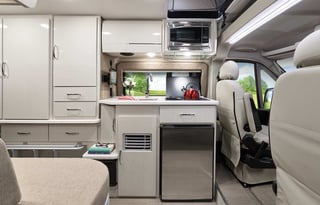 2022 Thor Motor Coach RIZE 18T