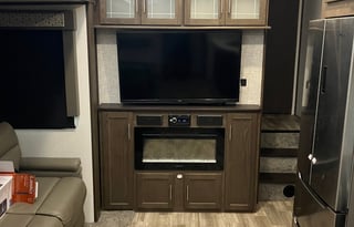 2019 Forest River RV Wildwood Heritage Glen LTZ 356QB