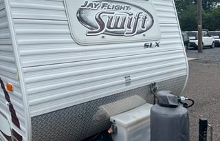 Light Weight Jayco Travel Trailer SUV towing