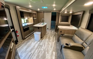 “Big Cedar” Camp Ready,no extra insurance fees!