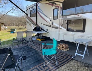 Thor Motor Coach Four Winds 28Z