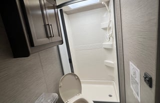 Adventure ready - 2021 Thor Chateau 27R