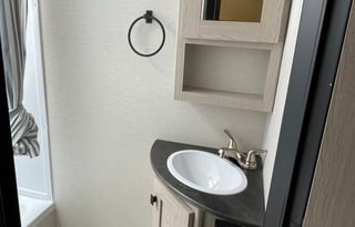 2023 Coachmen Apex Nano - Solar - Sleeps 7