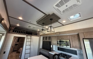 2023 Grand Design Solitude 2 Bed 2 Bath