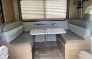 2020 Thor Motor Coach Four Winds 23U