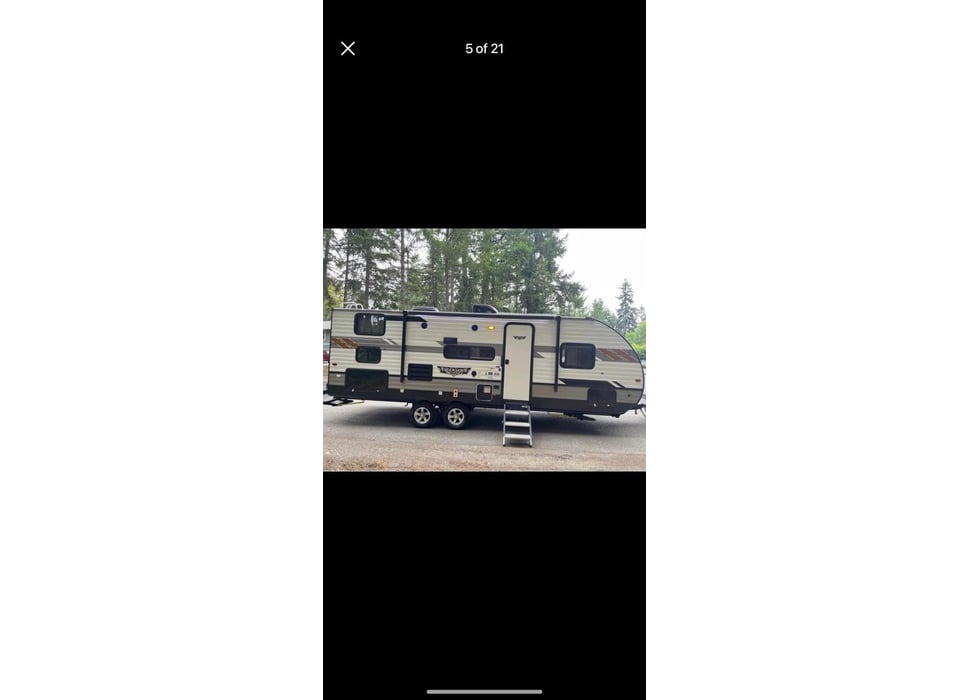 Travel Trailer rentals in Algona