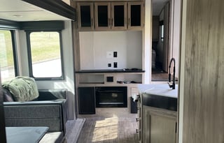 2022 Forest River RV Cherokee Arctic Wolf 321BH