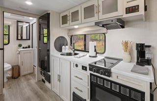 2025 R POD-197  The perfect couples camper!