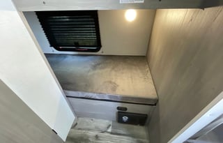 2024 Coleman Lantern 17B - Sleeps 5
