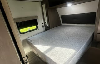 "Jupiter" 2-Bedroom Bunkhouse, Sleeps 8 (OKFL1912)