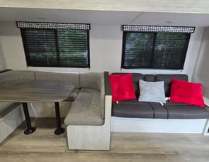 Shasta RVs Shasta 30QB