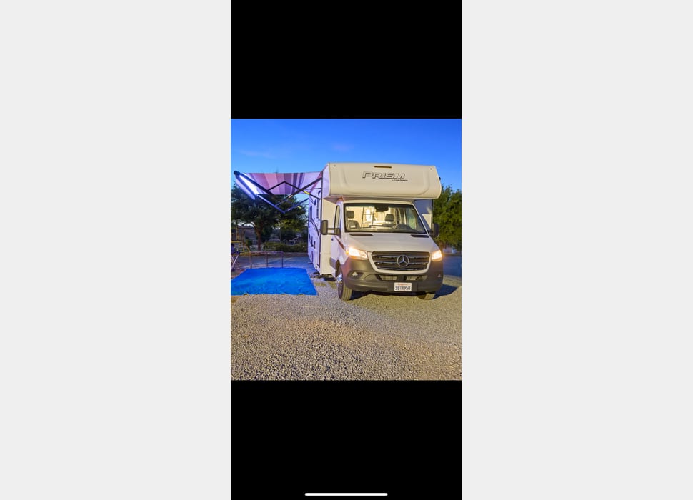 Class C Motor Home rentals in Hanford