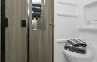 New 2022 Winnebago Solis 59PX - Seats 4, Sleeps 6