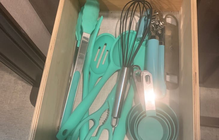 Middle drawer- cooking utensils