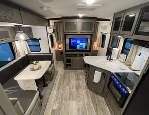 Heartland North Trail 24BHS