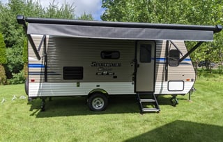 2021 KZ Sportsmen Classic 181BH