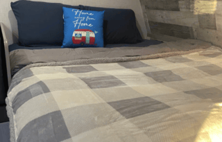 "Miami" Lightweight & Easy to Tow (OKFL1937)