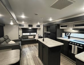 KZ Sportsmen SE 303QBSE