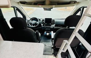 2024 Thor Motor Coach Dazzle 2AB