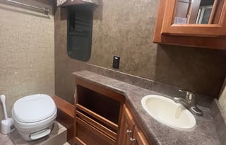 2015 Tiffin Motorhomes Allegro 31 SA