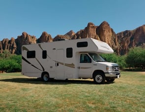 Thor Motor Coach Four Winds 23U